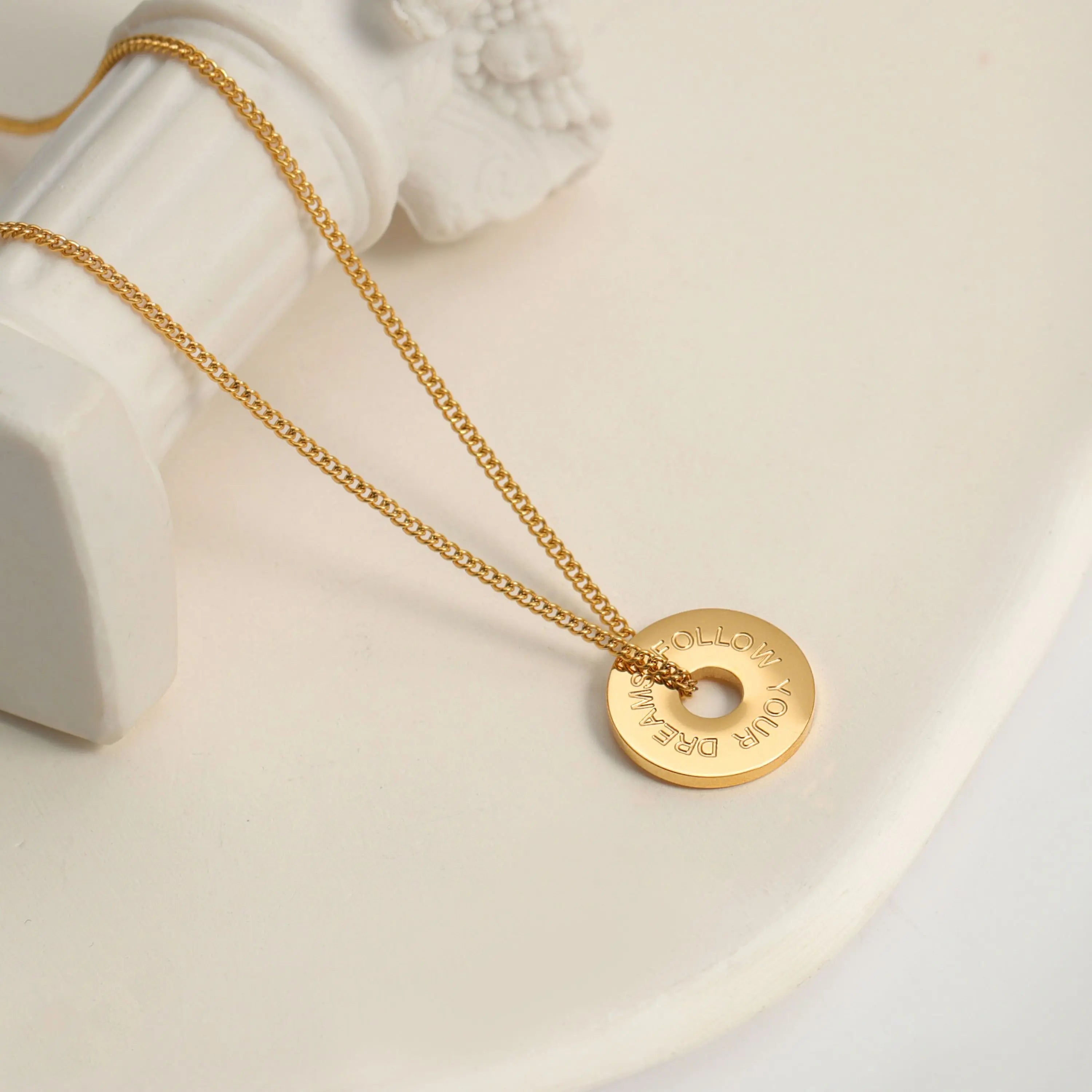 FOLLOW YOUR DREAMS - Circle Halskette Halskette Simple Pledge
