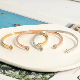 I am surrounded by love and positivity - Blind Armreif Simple Pledge