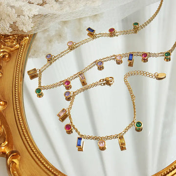 Halskette Klara mit Zirkonia Anhängern Halskette Simple Pledge