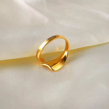 Ring Laura Gold Ring Simple Pledge